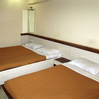 Hotel Siddhi Lodge, Ganpatipule 2
